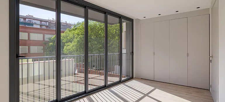 Aluminum Glazed Window Installation in Winter Park, FL