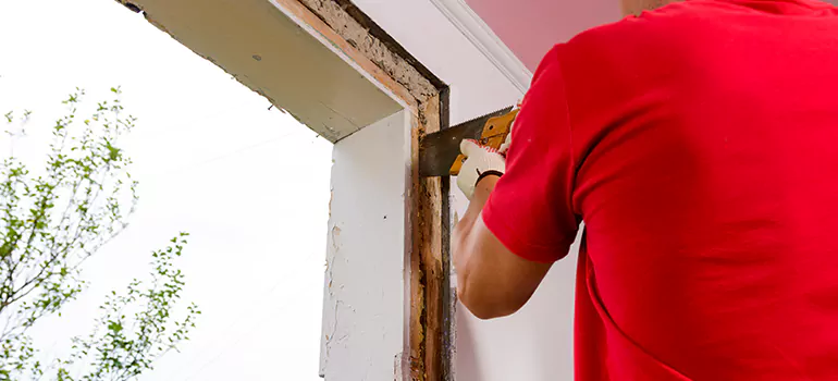 Residential Accordion Door Repair in Winter Park, FL