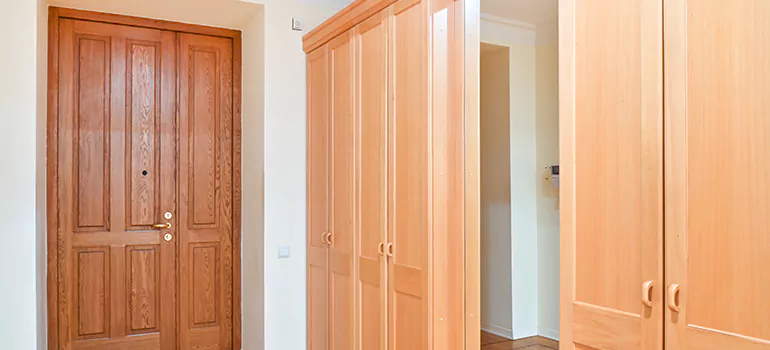 Glass Closet Door Repair in Winter Park, FL