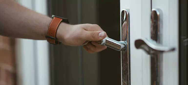 Lock Stile Activating Bracket in Winter Park, FL